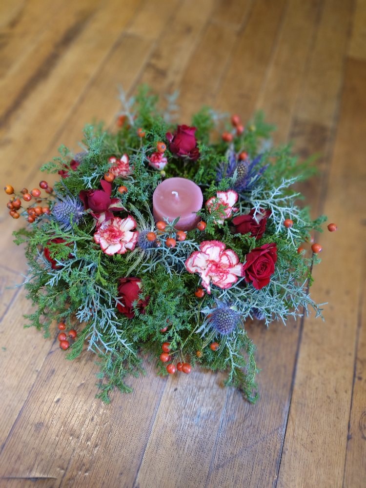 赤バラの赤系　クリスマリースアレンジメント